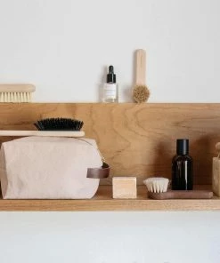 Andree Jardin Face Cleansing Brush - Waxed Beech Wood & Horsehair Gifts