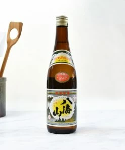 Hakkaisan Seishu Futsushu Sake 720ml