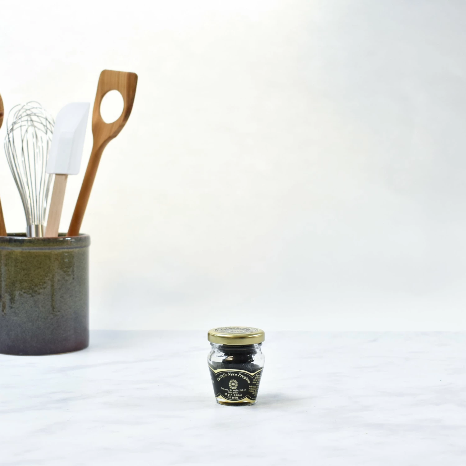 Marini Azzolini Whole Black Winter Truffle 25g