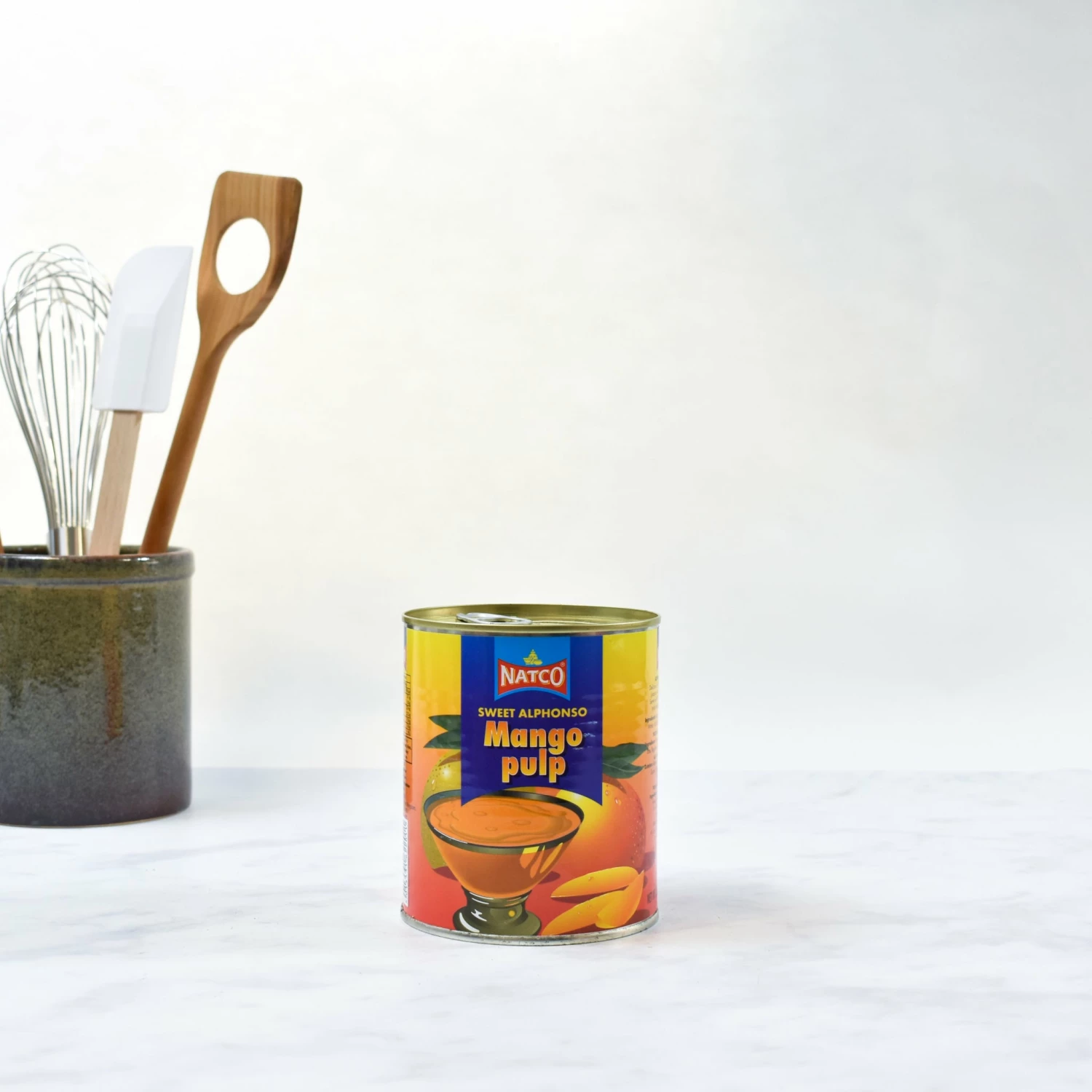Natco Alphonso Mango Pulp 850g