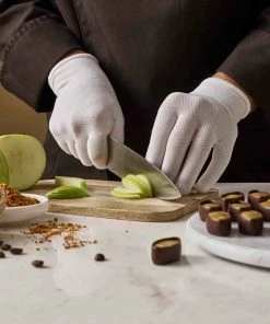 Ingredients Neuhaus Pralines Champagne Pairing Selection - 24 Pieces