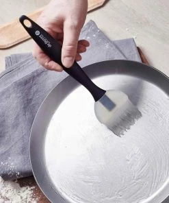 De Buyer Silicone Pastry Brush